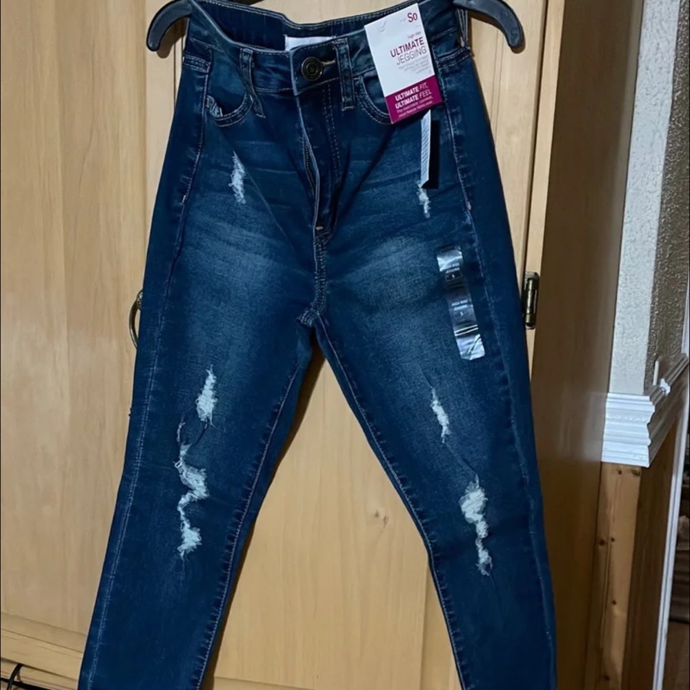 NWT Women’s SO jeans
